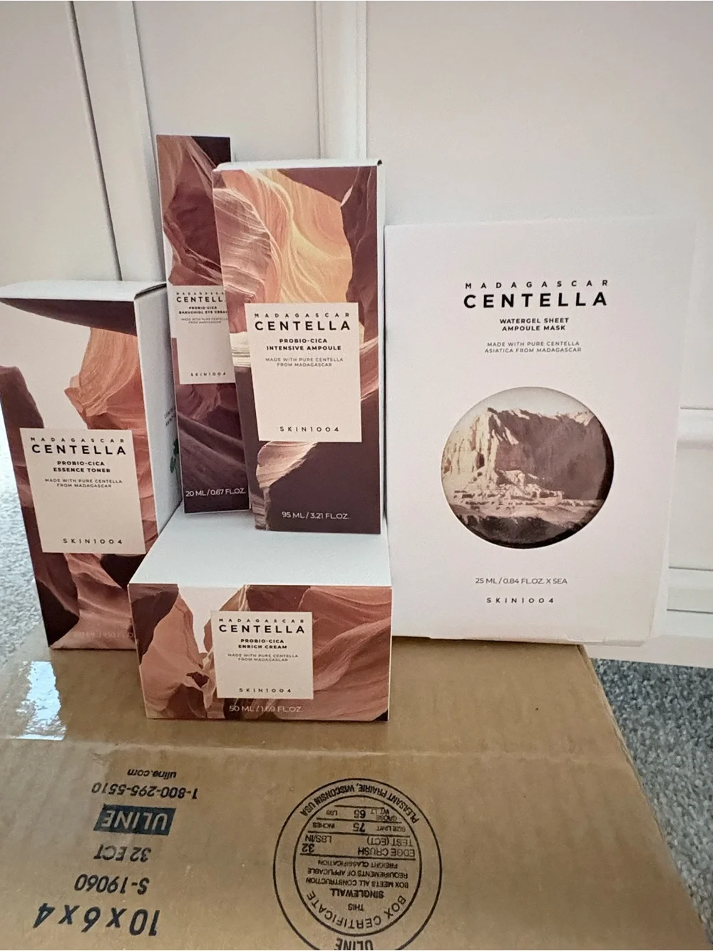 Skin1004 Madagascar Centella Watergel Sheet Mask - White & Brown Packaging